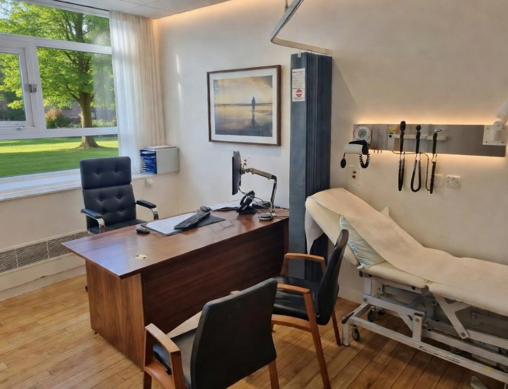 Medical services and treatments offered at Cheshire Bowel Clinic